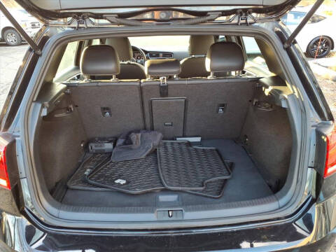 2019 Volkswagen Golf R 4Motion