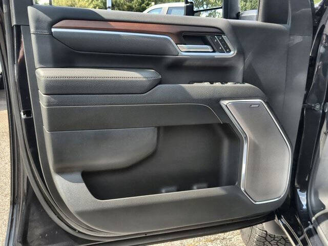 2025 GMC Sierra 2500HD