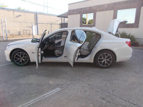 2011 BMW 7 Series 740Li