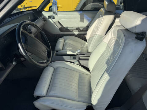 1990 Ford Mustang LX 5.0