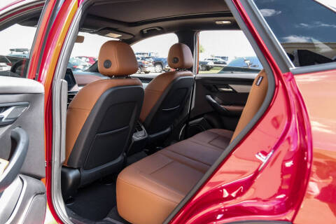 2024 VinFast VF8 Plus