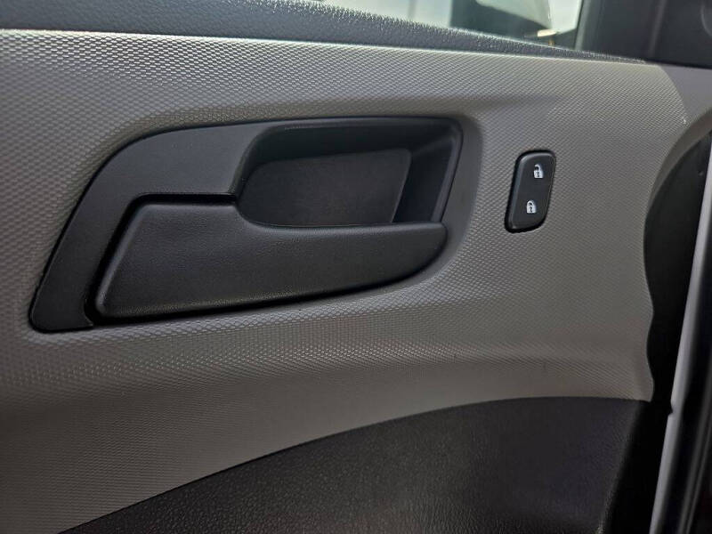 2018 Chevrolet Sonic LT Auto Fleet
