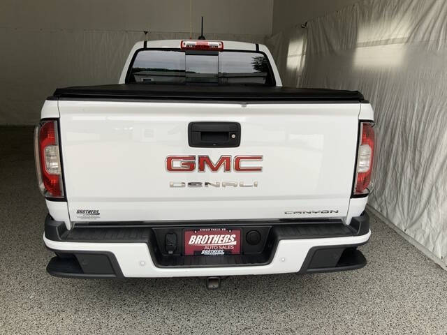 2021 GMC Canyon