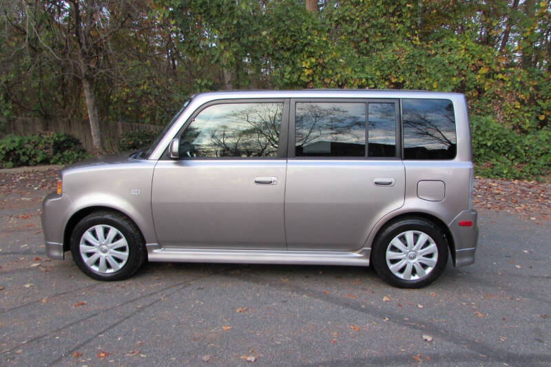 2005 Scion xB null photo 3