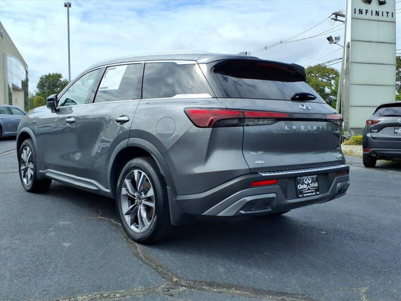 2022 Infiniti QX60 Luxe