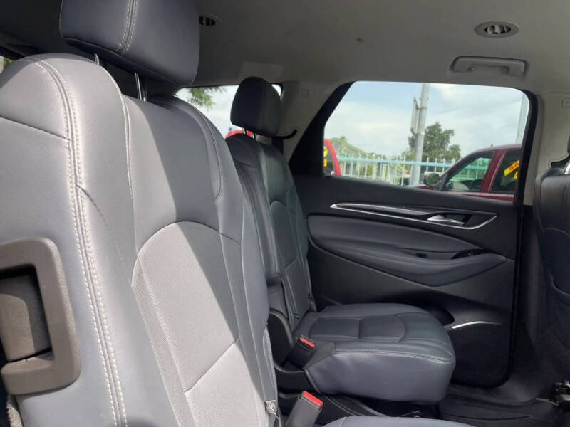2019 Buick Enclave Essence