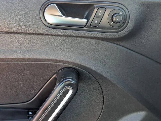 2015 Volkswagen Beetle