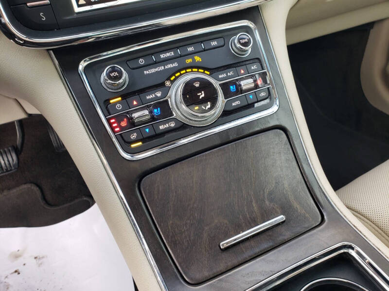 2019 Lincoln Continental Reserve