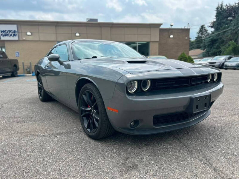 2018 Dodge Challenger SXT Plus