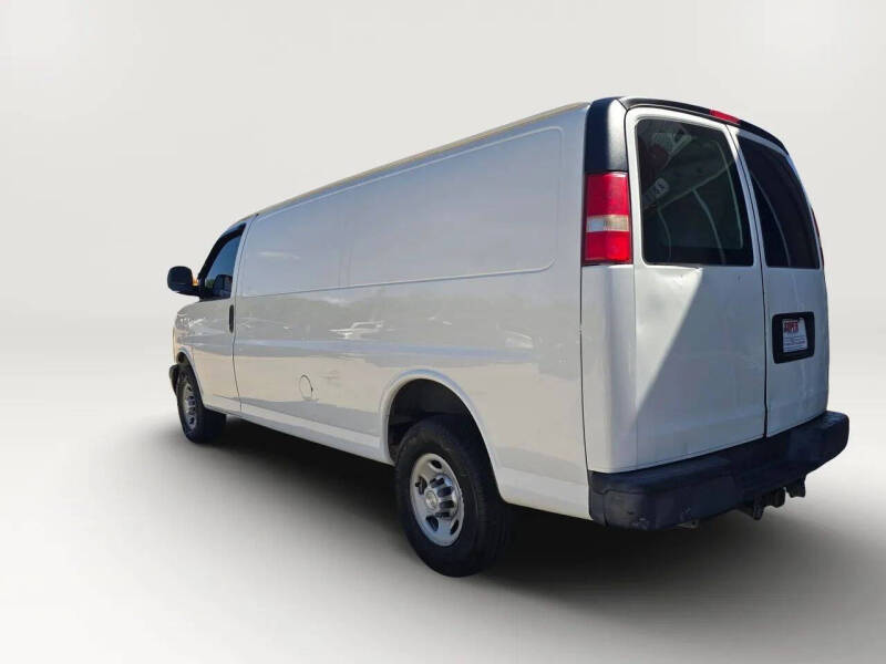 2016 Chevrolet Express 2500