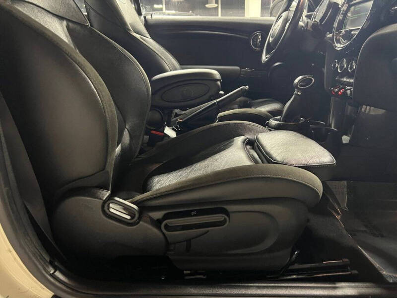 2016 MINI Convertible Cooper