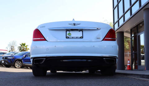 2017 Genesis G90