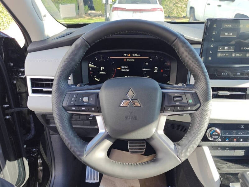 2025 Mitsubishi Outlander SEL
