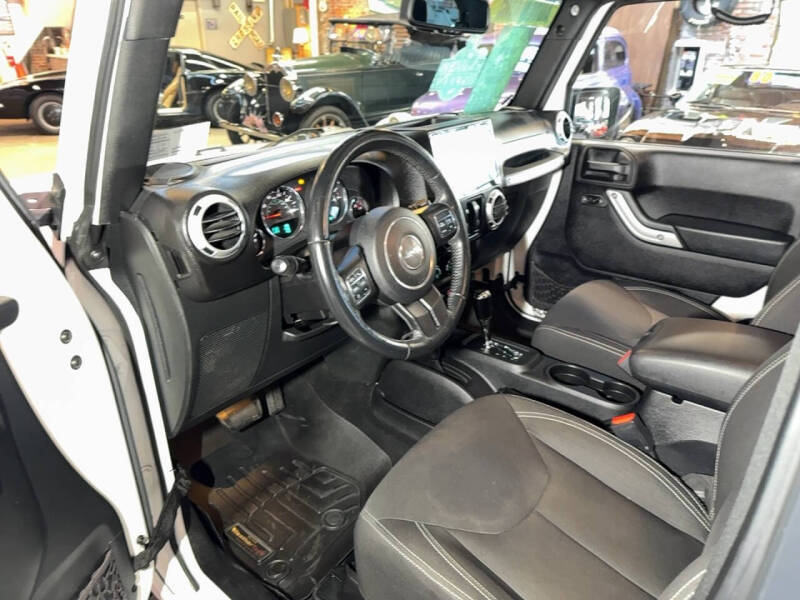 2015 Jeep Wrangler Sahara