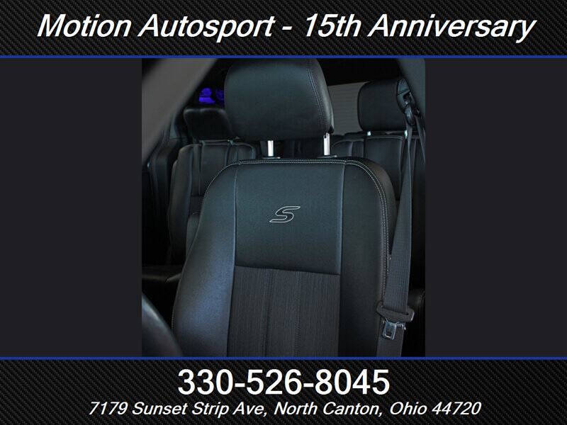 2015 Chrysler Town and Country S