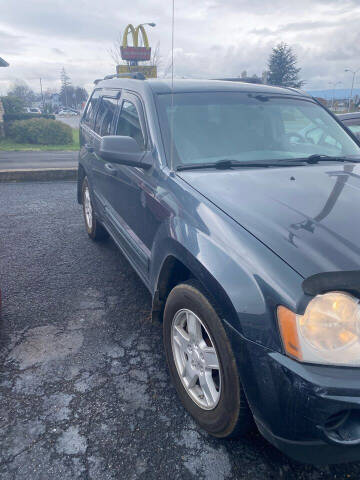 2006 Jeep Grand Cherokee for sale at Rine's Auto Sales in Mifflinburg PA