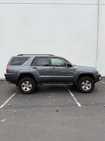 2004 Toyota 4Runner SR5