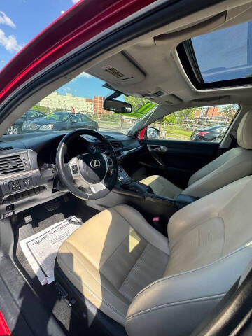 2011 Lexus CT 200h Premium