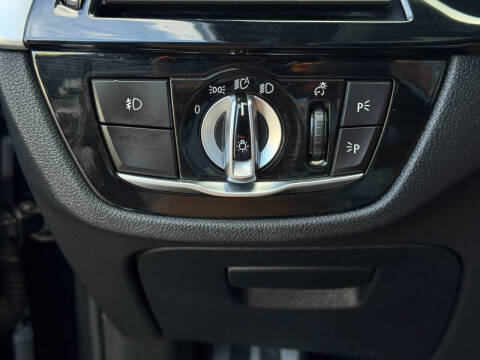 2017 BMW 5 Series 540i