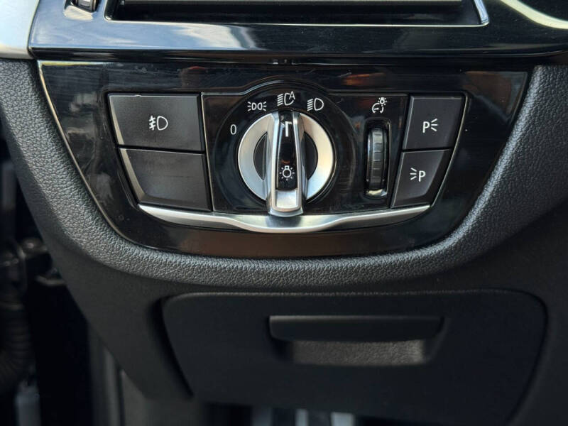 2017 BMW 5 Series 540i