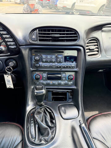 2004 Chevrolet Corvette