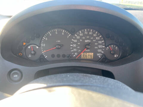 2005 Ford Focus ZX3 SE