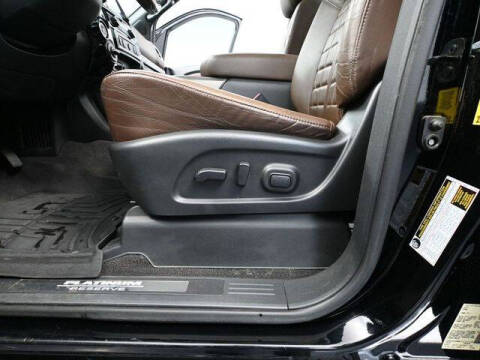 2021 Nissan Titan Platinum Reserve