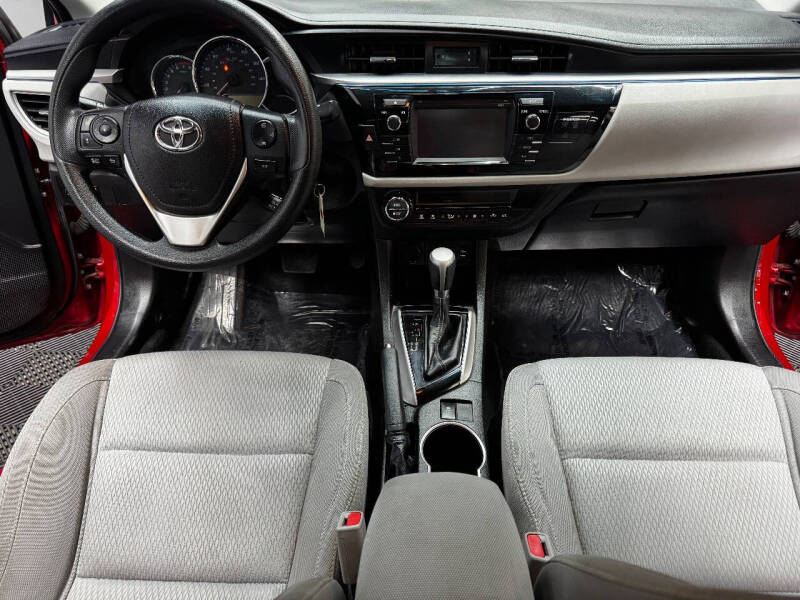 2016 Toyota Corolla LE Plus