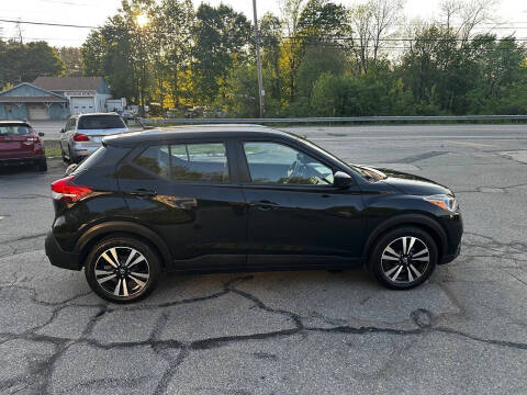 2020 Nissan Kicks SV
