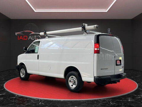 2022 GMC Savana 2500