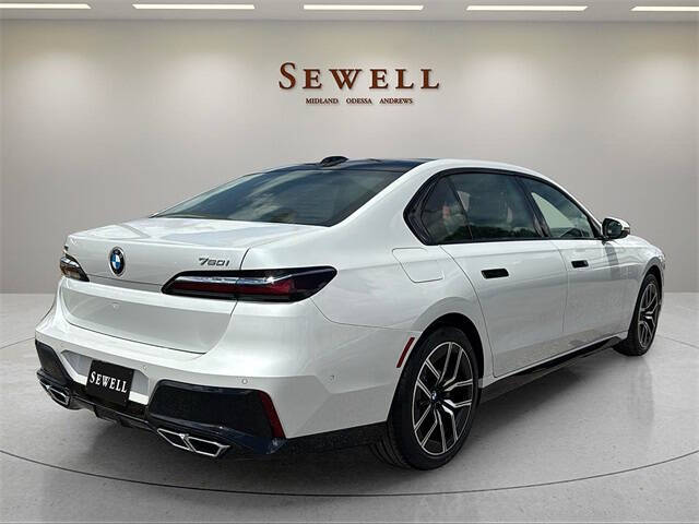 2025 BMW 7 Series 760i xDrive