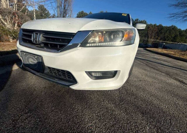 2015 Honda Accord Sport's photo