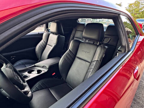2015 Dodge Challenger SRT Hellcat