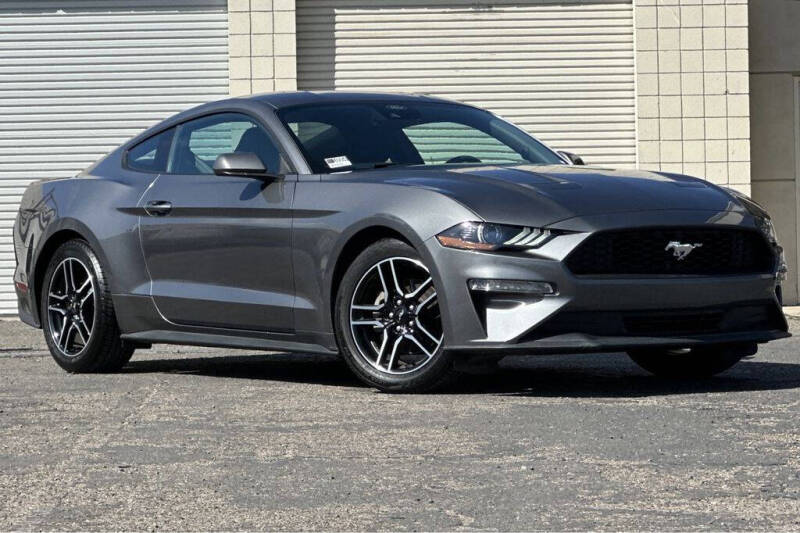 2021 Ford Mustang EcoBoost