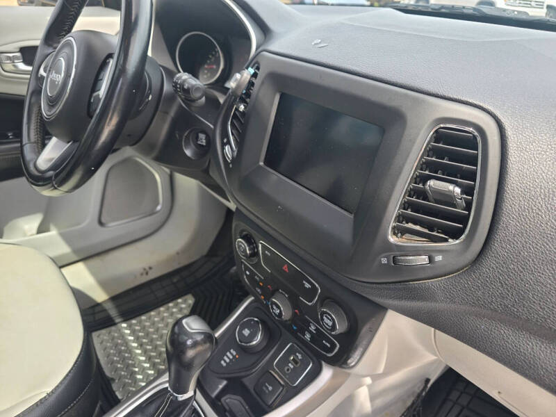 2017 Jeep Compass Latitude