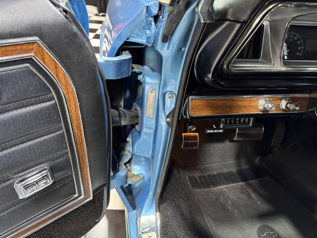 1966 Chevrolet Caprice 49