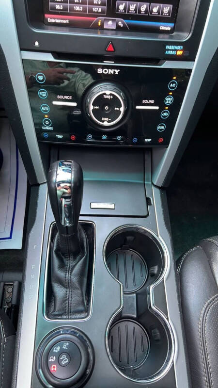 2015 Ford Explorer Sport