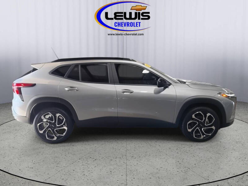 2024 Chevrolet Trax RS