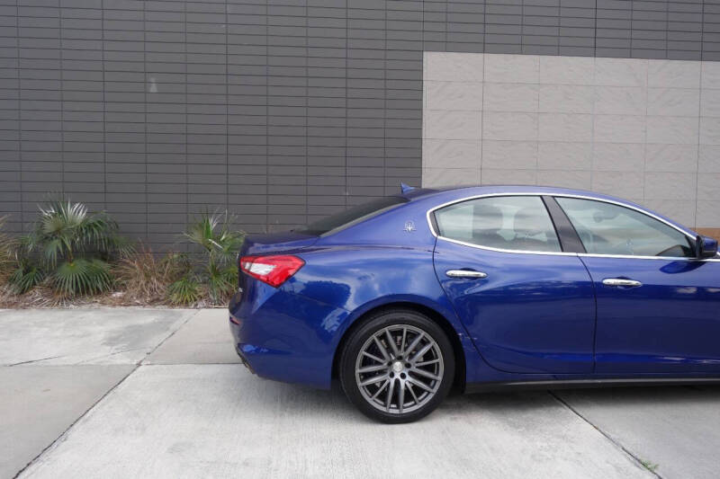 2018 Maserati Ghibli S - Photo 12
