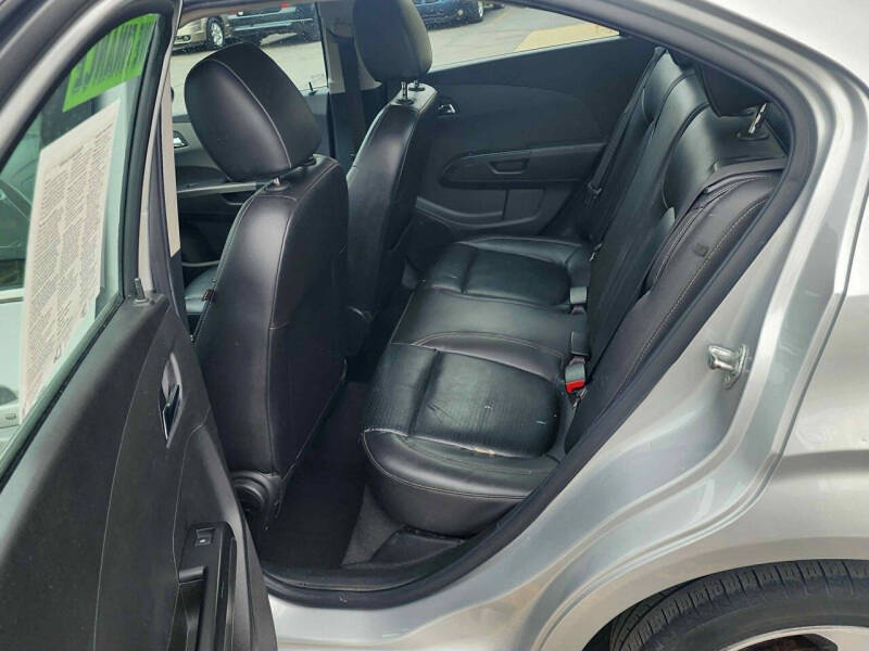 2018 Chevrolet Sonic Premier Auto
