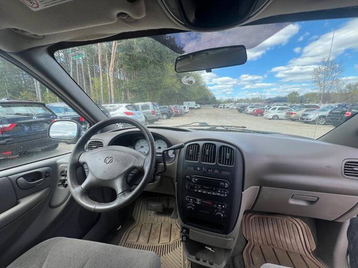 2003 Dodge Caravan Sport
