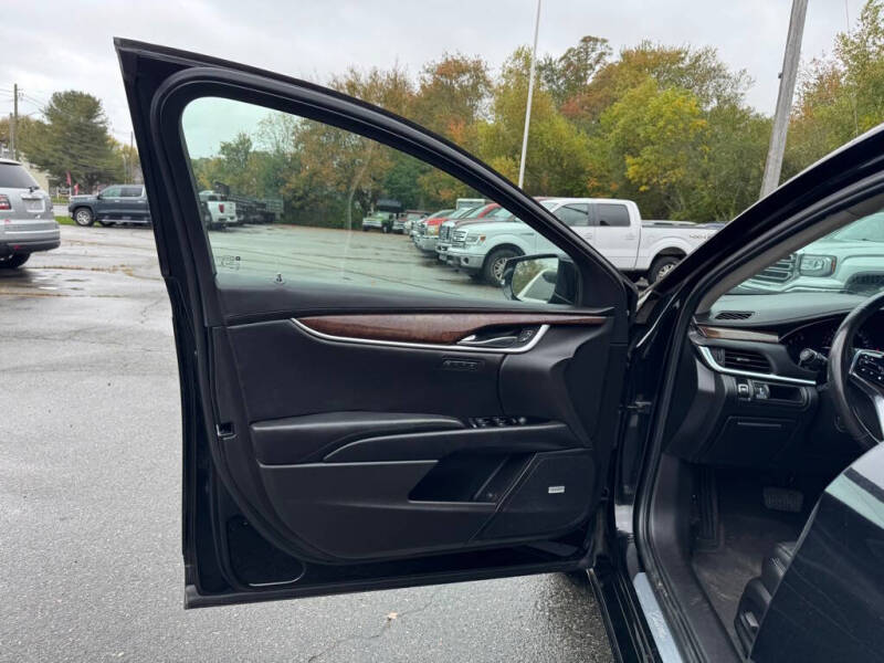 2013 Cadillac XTS Luxury Collection