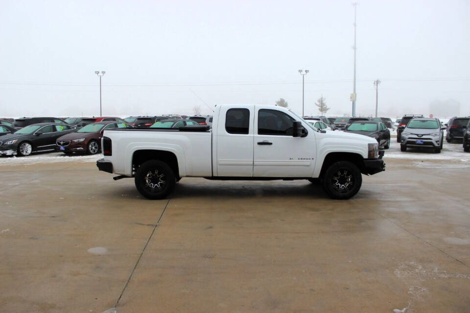 2009 Chevrolet Silverado 1500 for sale at Cresco Motor Company in Cresco, IA