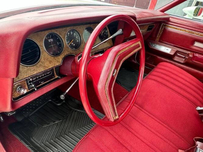 1977 Ford Thunderbird