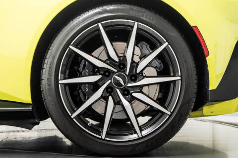 2019 Aston Martin Vantage