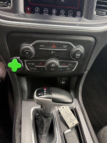 2017 Dodge Charger SXT