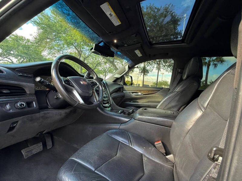 2015 Cadillac Escalade Platinum