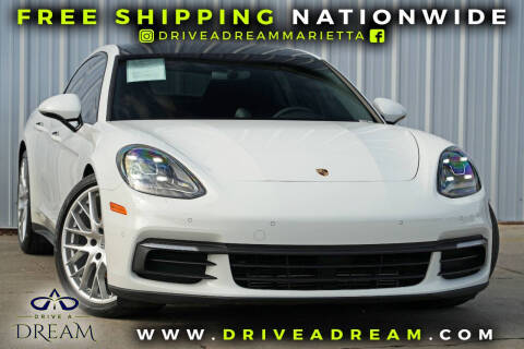 2018 Porsche Panamera 4