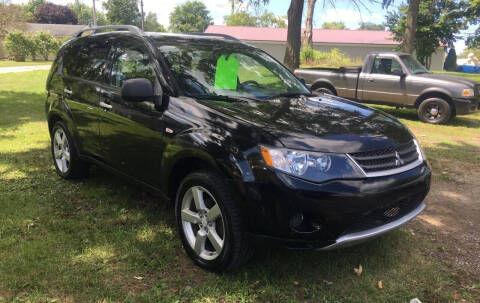 2007 Mitsubishi Outlander for sale at Antique Motors in Plymouth IN