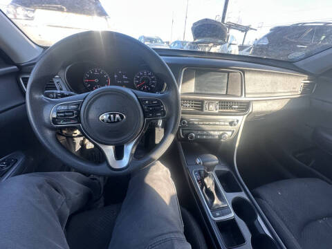 2018 Kia Optima LX